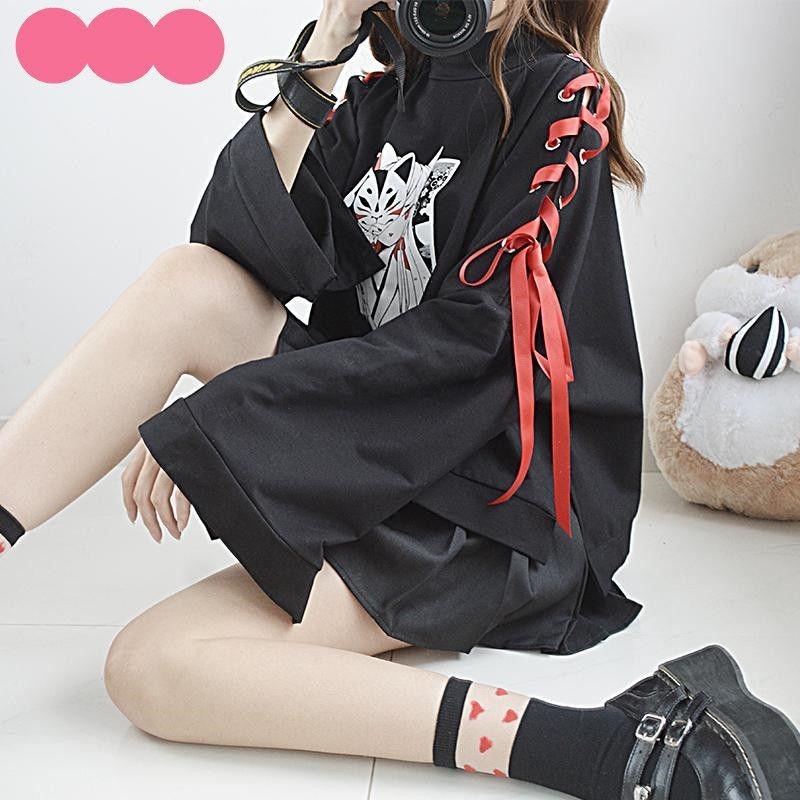 Short hoodie with loose straps