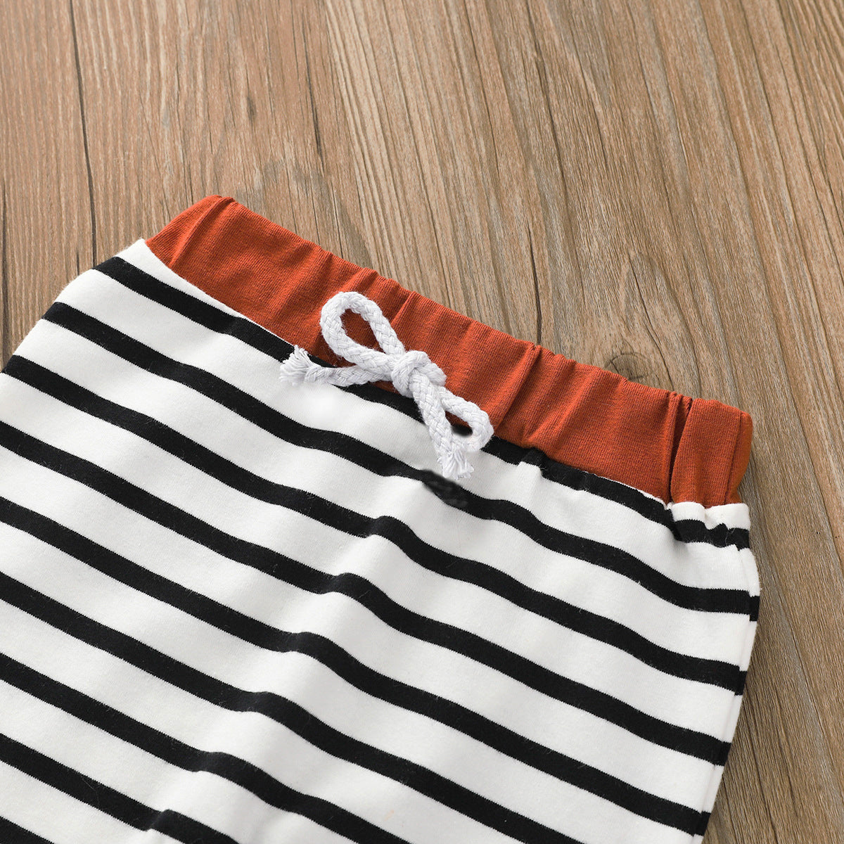 Two-piece solid color hoodie striped trousers