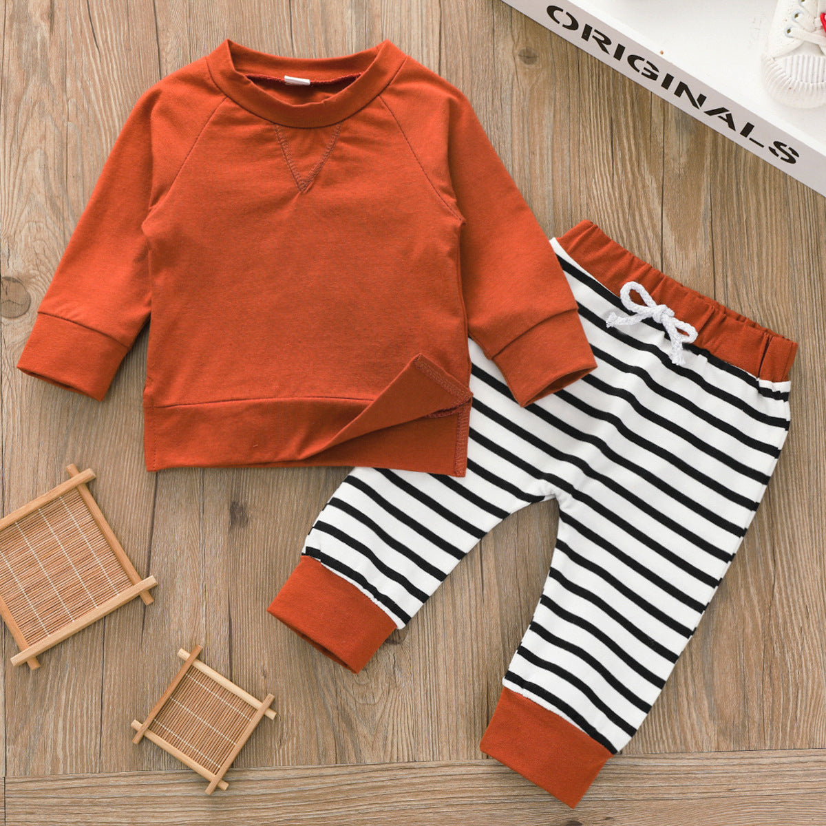 Two-piece solid color hoodie striped trousers